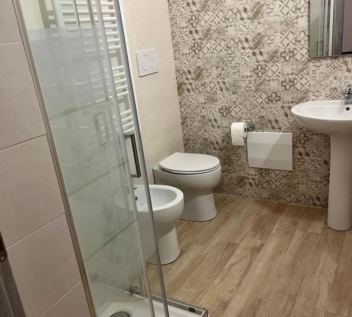 לצ'ה O' Sole Mio Rudiae Rooms 0*,  איטליה